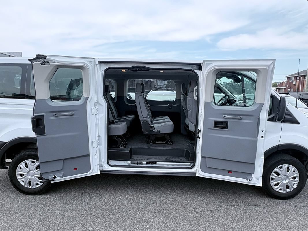 Used 2019 Ford Transit 350 XLT RWD image 16