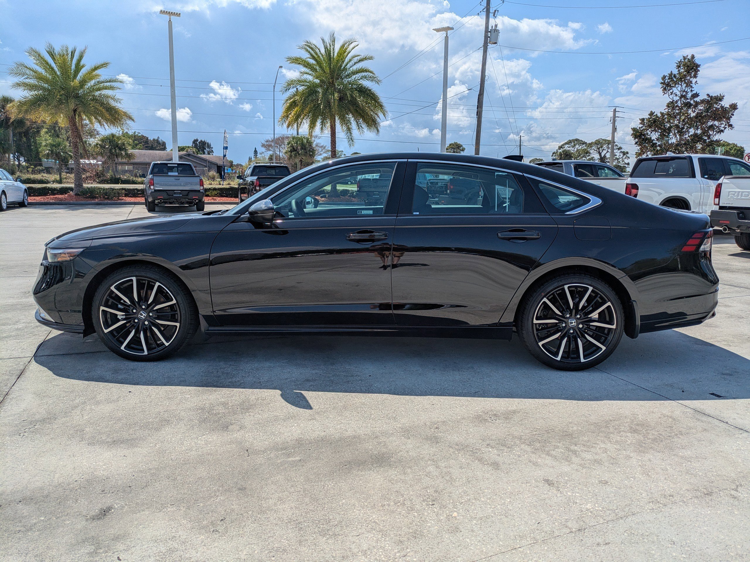 New 2026 Honda Accord Touring image 7