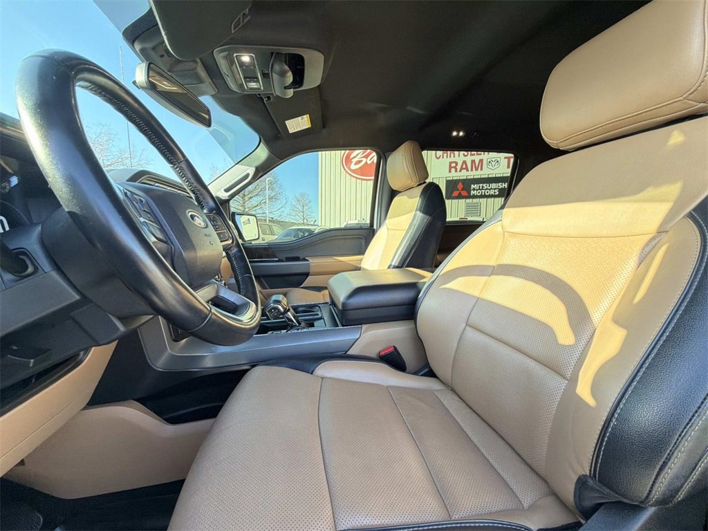 Used 2022 Ford F150 Lariat image 11