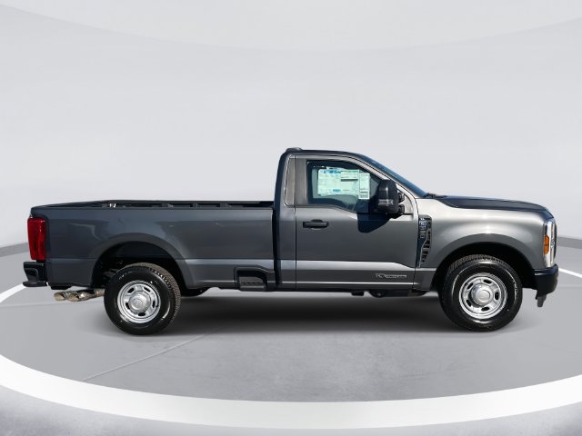 New 2026 Ford F350 XL RWD image 3