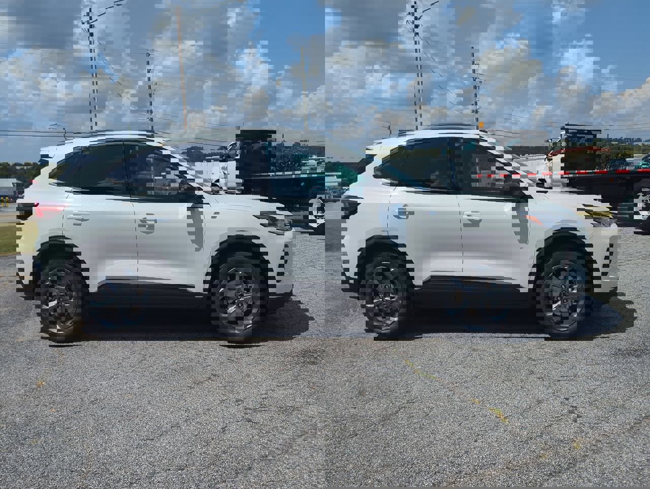 New 2026 Ford Escape ST-Line w/ Tech Pack #1 image 2