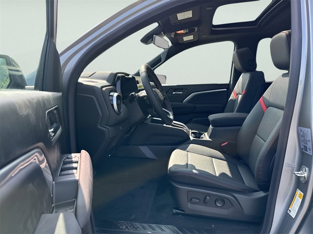 New 2026 Chevrolet Colorado Z71 w/ Technology Package image 17