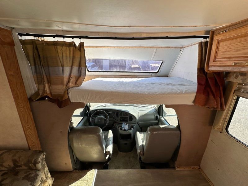 Used 2003 Ford E-450 and Econoline 450 RWD image 18