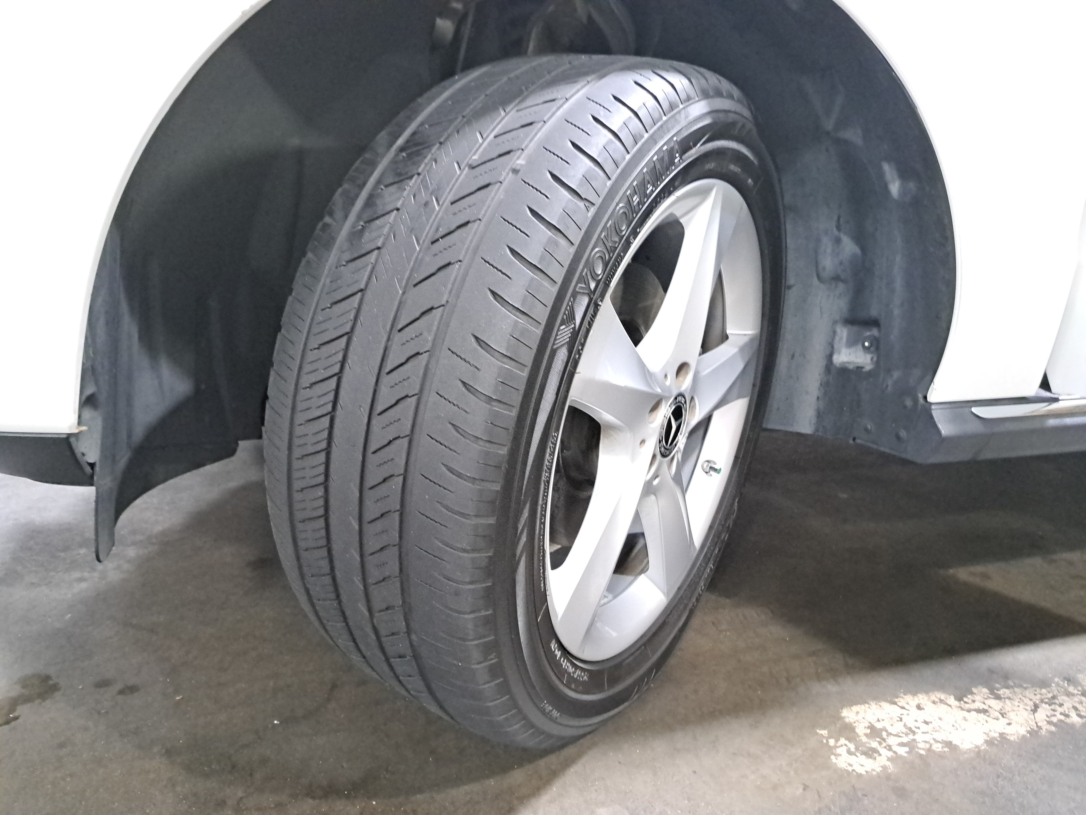 Used 2018 Mercedes-Benz GLE 350 4MATIC image 34