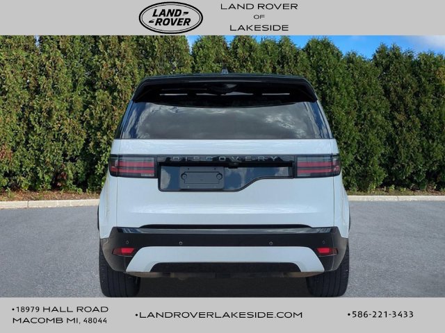 Used 2025 Land Rover Discovery Dynamic SE AWD/4WD image 5