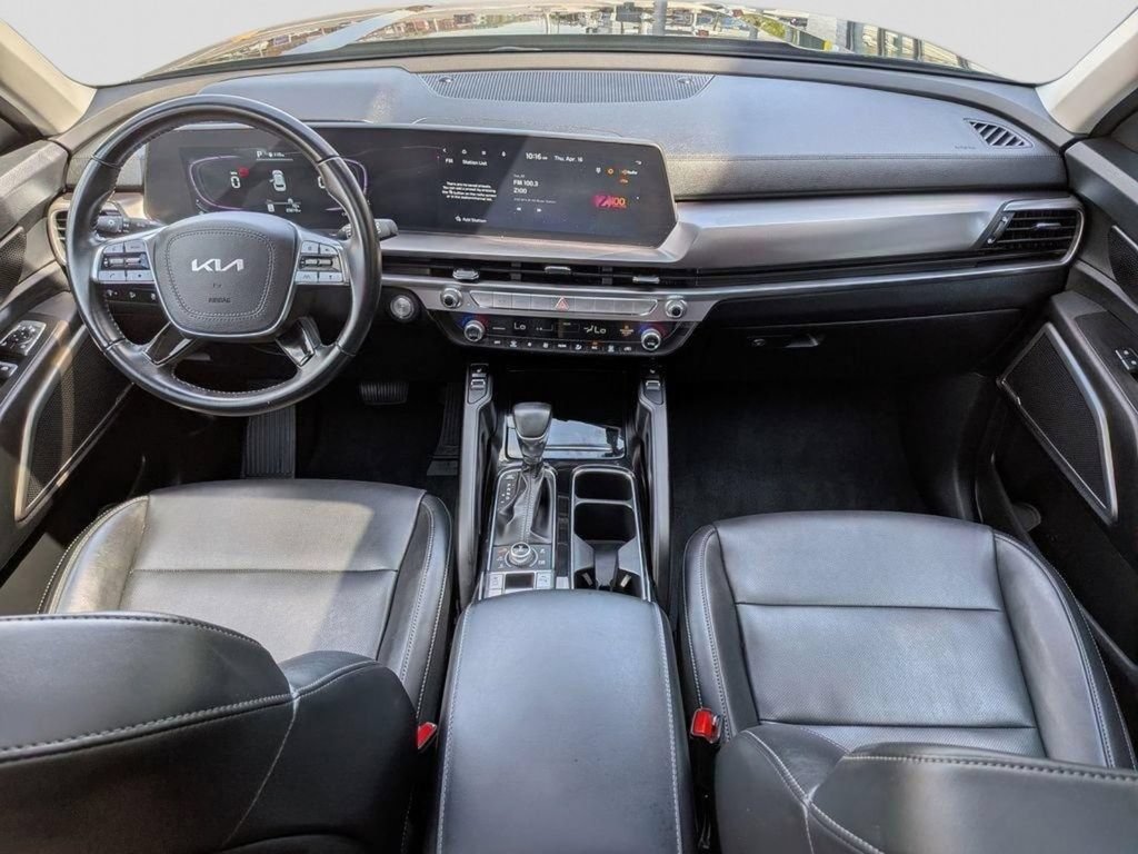 Certified 2024 Kia Telluride S w/ S Sunroof Package AWD/4WD image 24