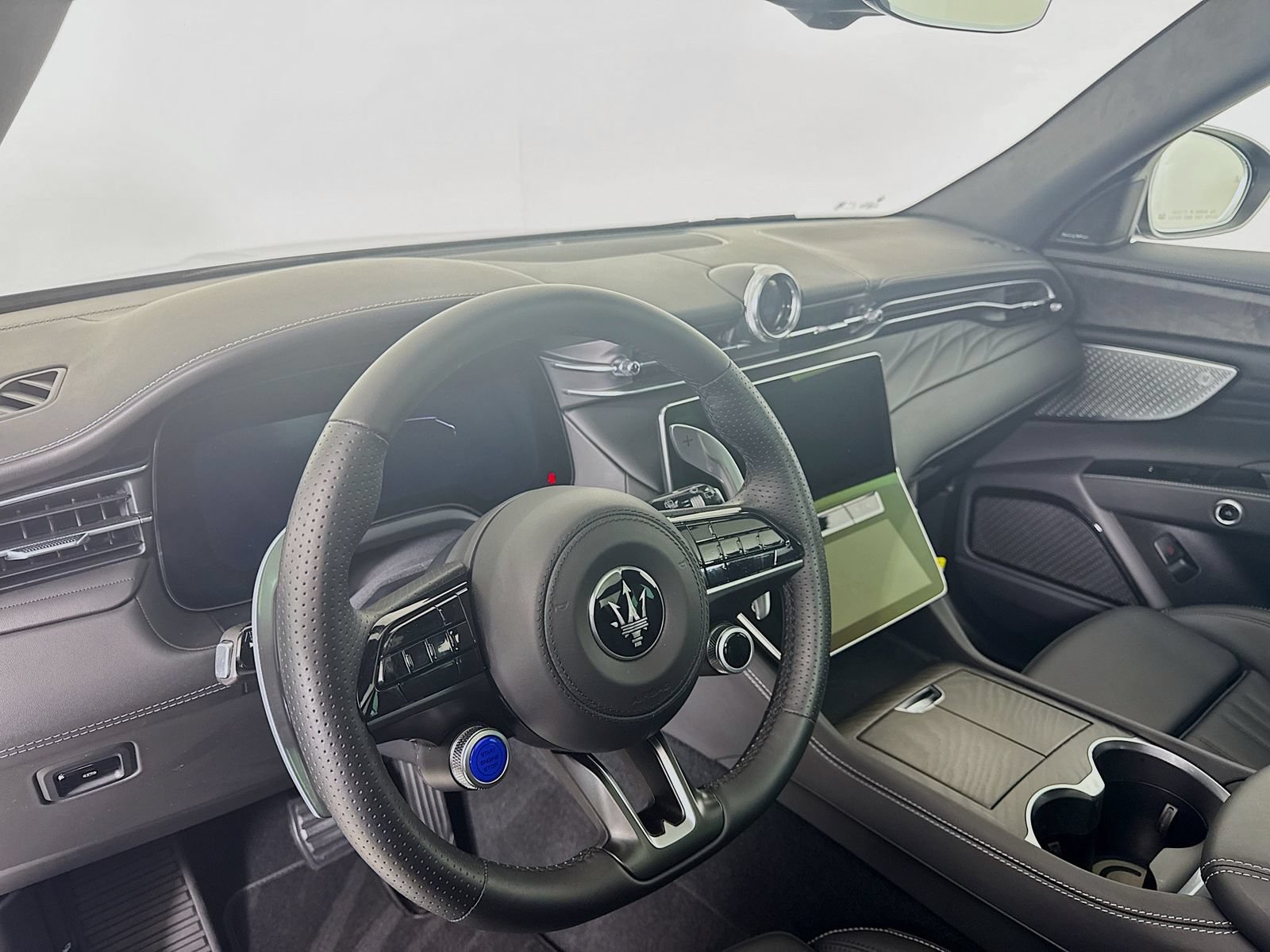 New 2025 Maserati Grecale GT AWD/4WD image 11