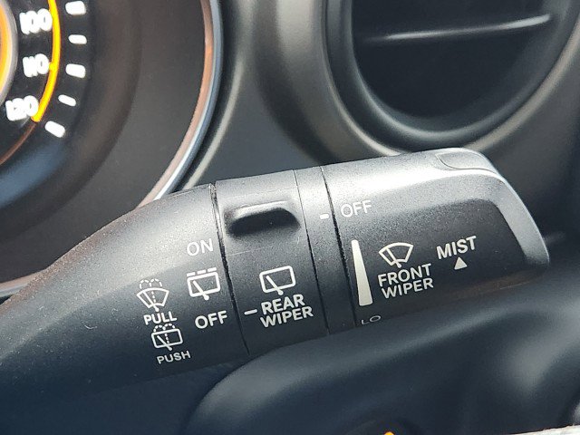 Used 2018 Jeep Wrangler Sport image 30