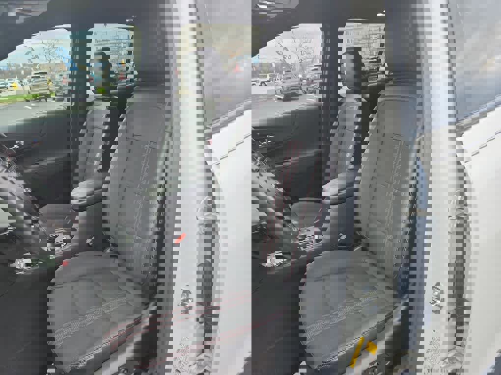 Used 2022 Chevrolet Equinox RS image 22