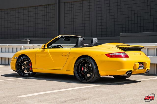 Used 2006 Porsche 911 Carrera S RWD image 52