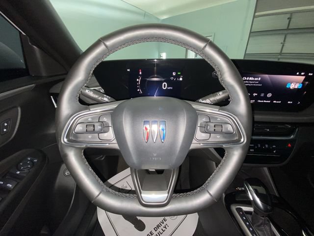 Used 2025 Buick Envista Avenir FWD image 14