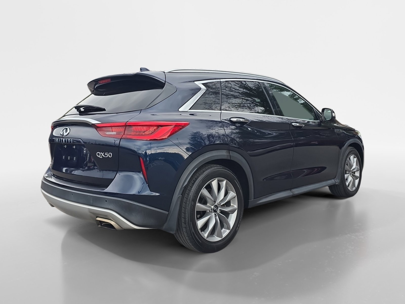 Used 2020 INFINITI QX50 Luxe w/ Navigation Package image 5