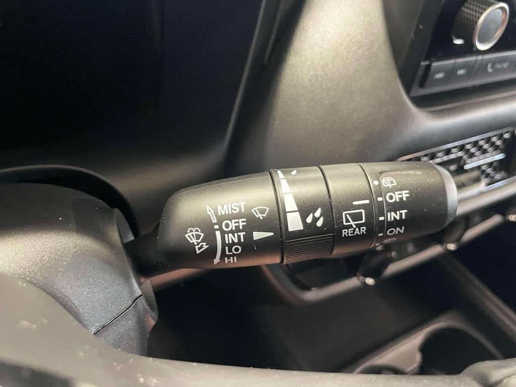 Certified 2025 Honda HR-V Sport image 23