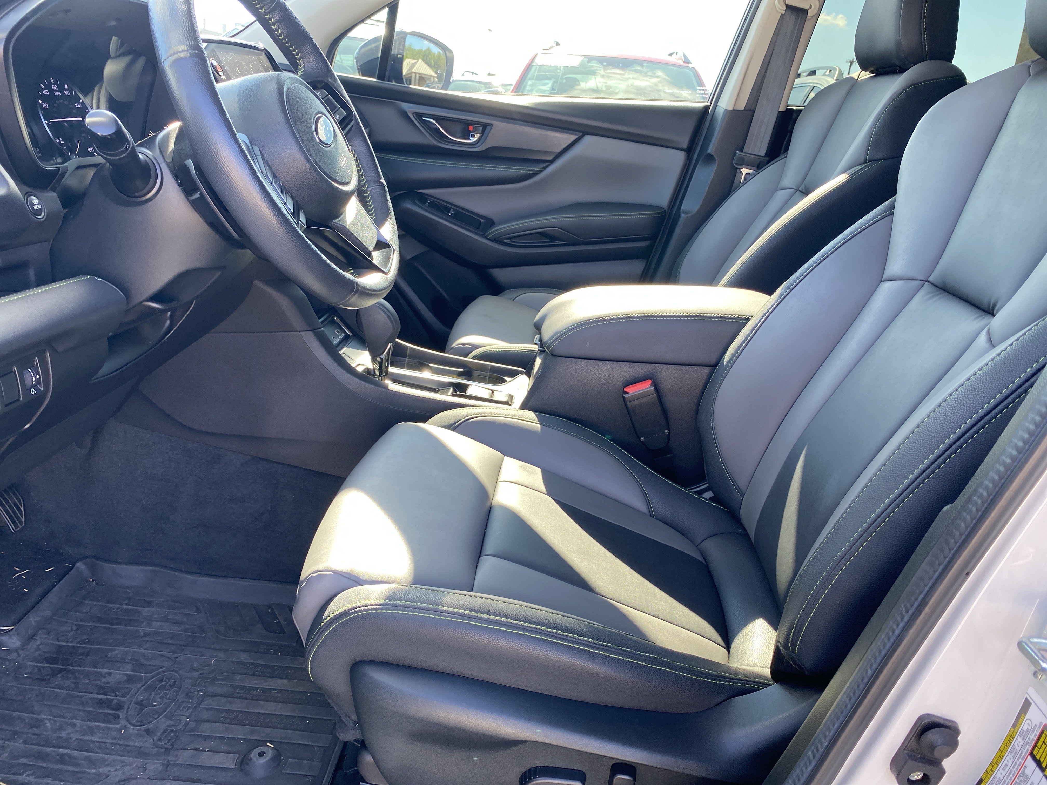 Used 2025 Subaru Ascent Onyx Edition AWD/4WD image 21