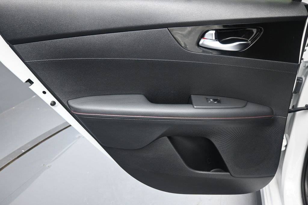 Used 2024 Kia Forte GT FWD image 21