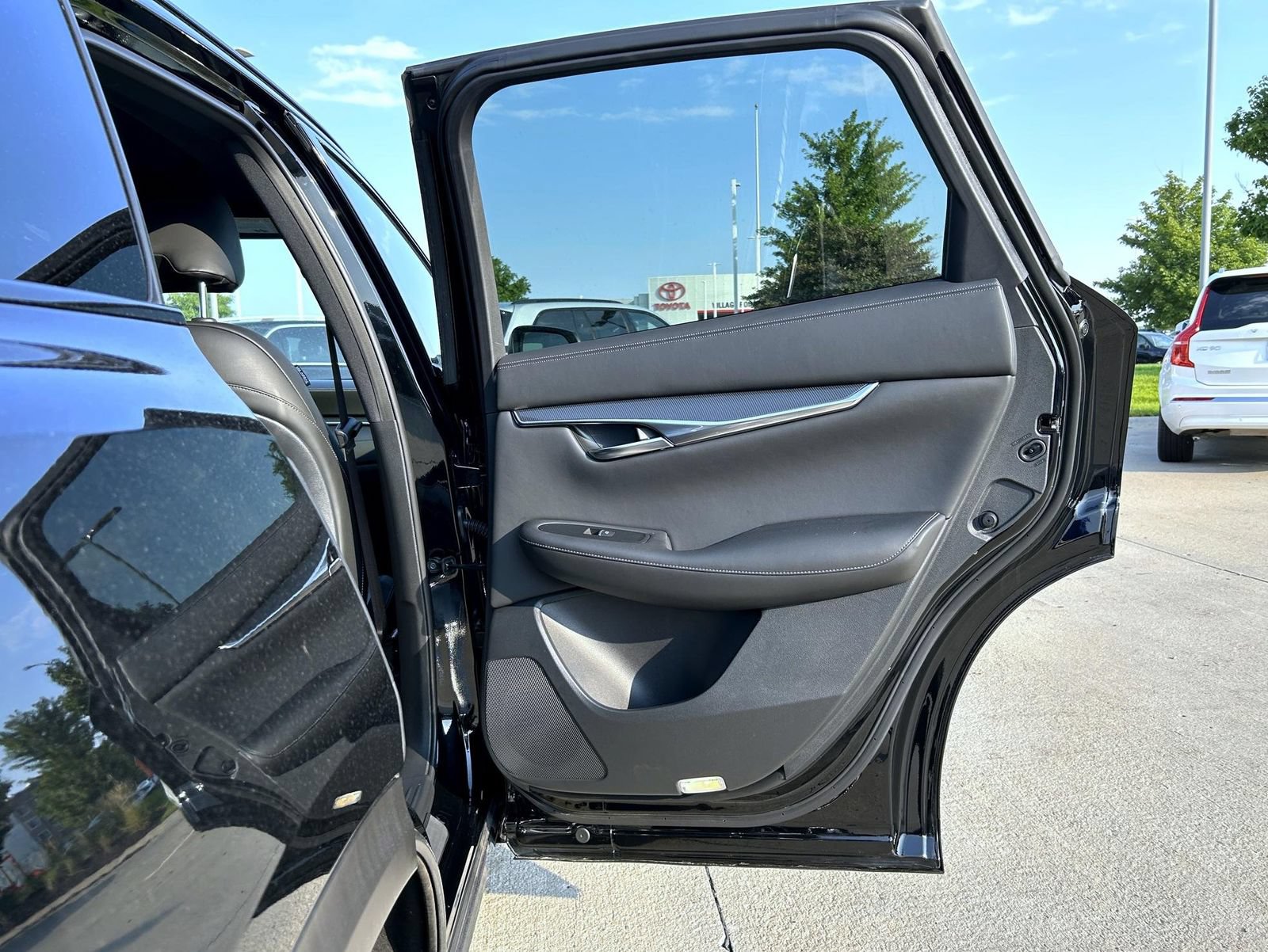 Certified 2023 INFINITI QX50 Sport w/ Cargo Package AWD/4WD image 17