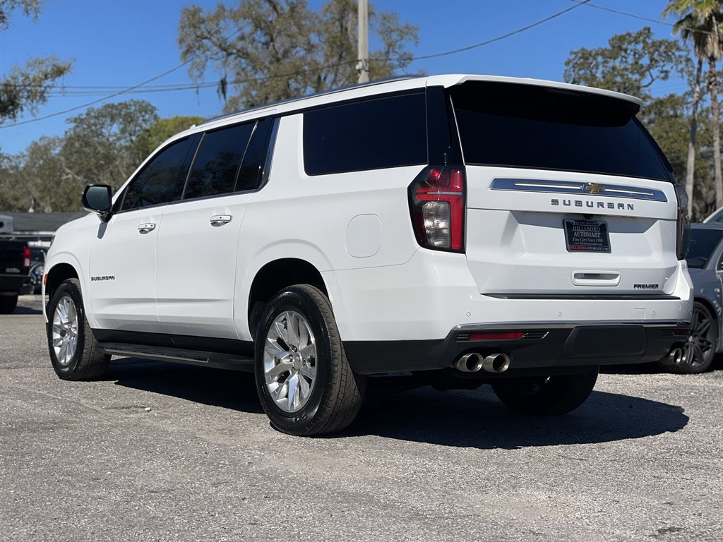 Used 2023 Chevrolet Suburban Premier image 12