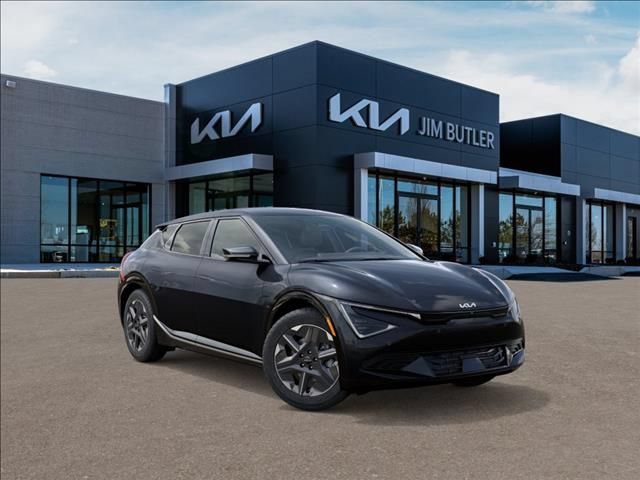 New 2026 Kia EV6 Light AWD/4WD image 8