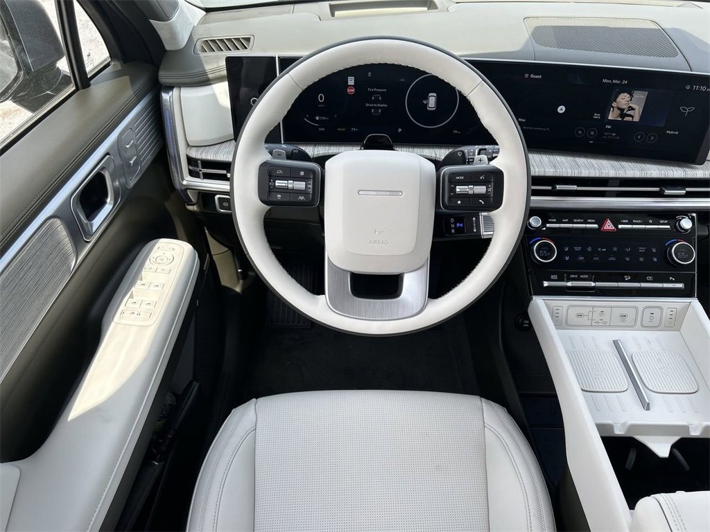 New 2025 Hyundai Santa Fe Calligraphy image 4