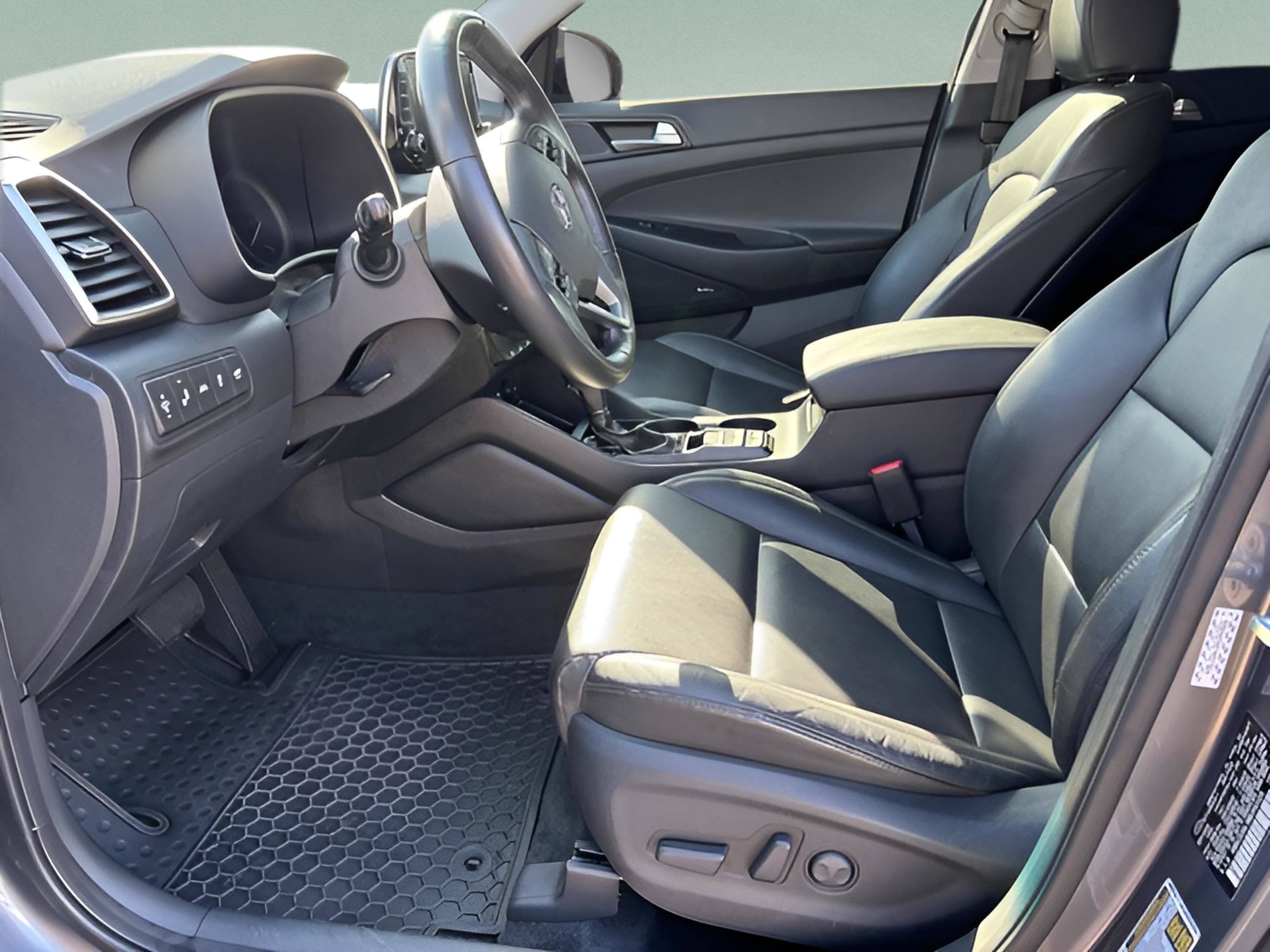 Used 2021 Hyundai Tucson Ultimate w/ Cargo Package image 9