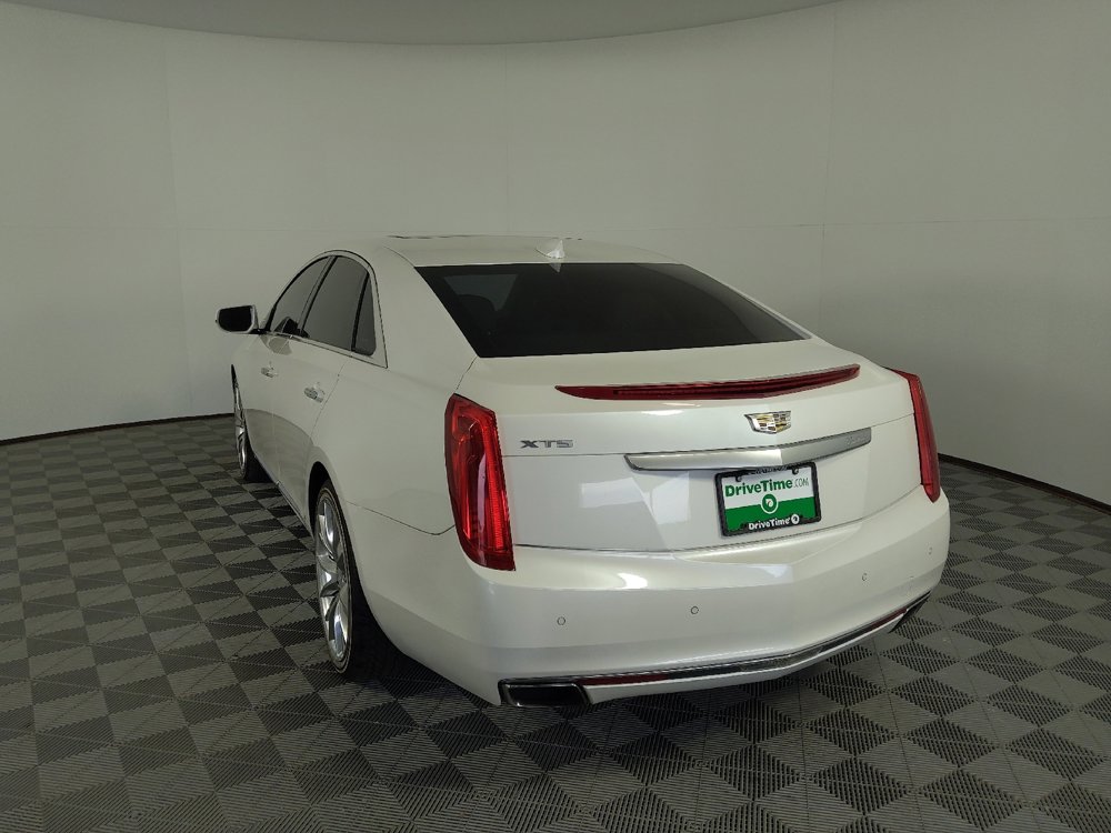 Used 2016 Cadillac XTS Platinum FWD image 5