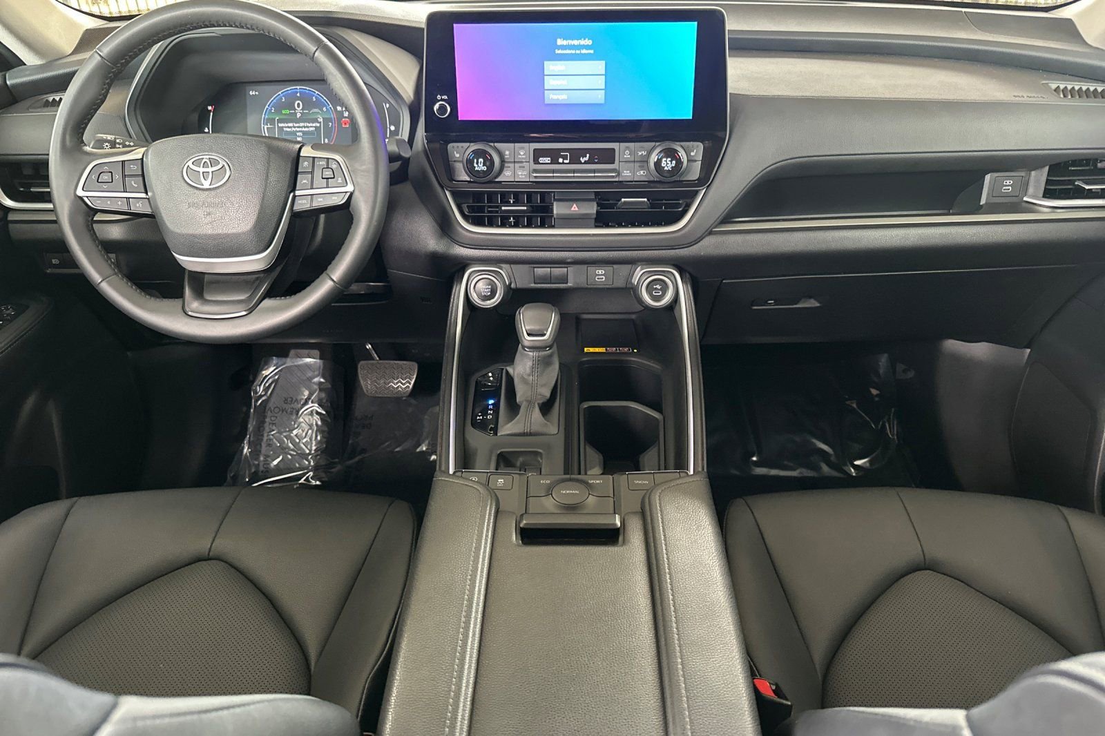 Certified 2024 Toyota Grand Highlander XLE image 17