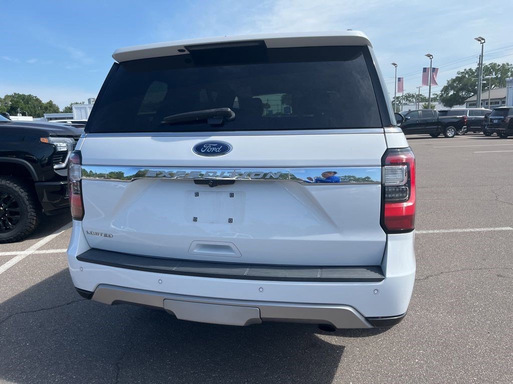 Used 2018 Ford Expedition Limited w/ Equipment Group 301A AWD/4WD image 6