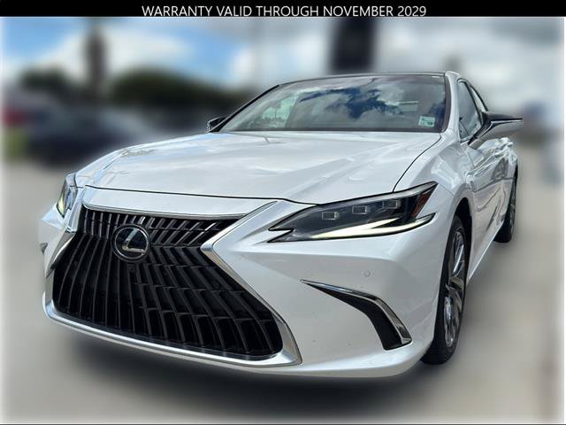 Certified 2024 Lexus ES 350 Ultra Luxury w/ Accessory Package (Z2) FWD image 4