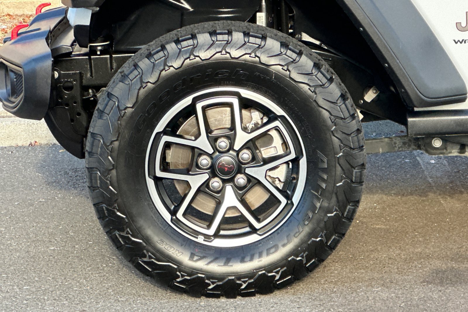 Used 2026 Jeep Wrangler Unlimited Rubicon AWD/4WD image 24