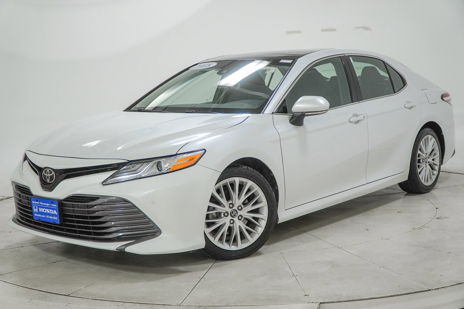 Used 2018 Toyota Camry XLE