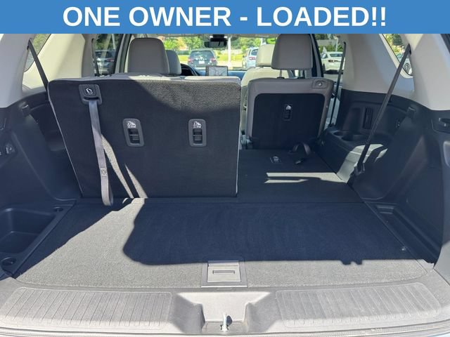 Used 2025 Honda Pilot Touring image 13