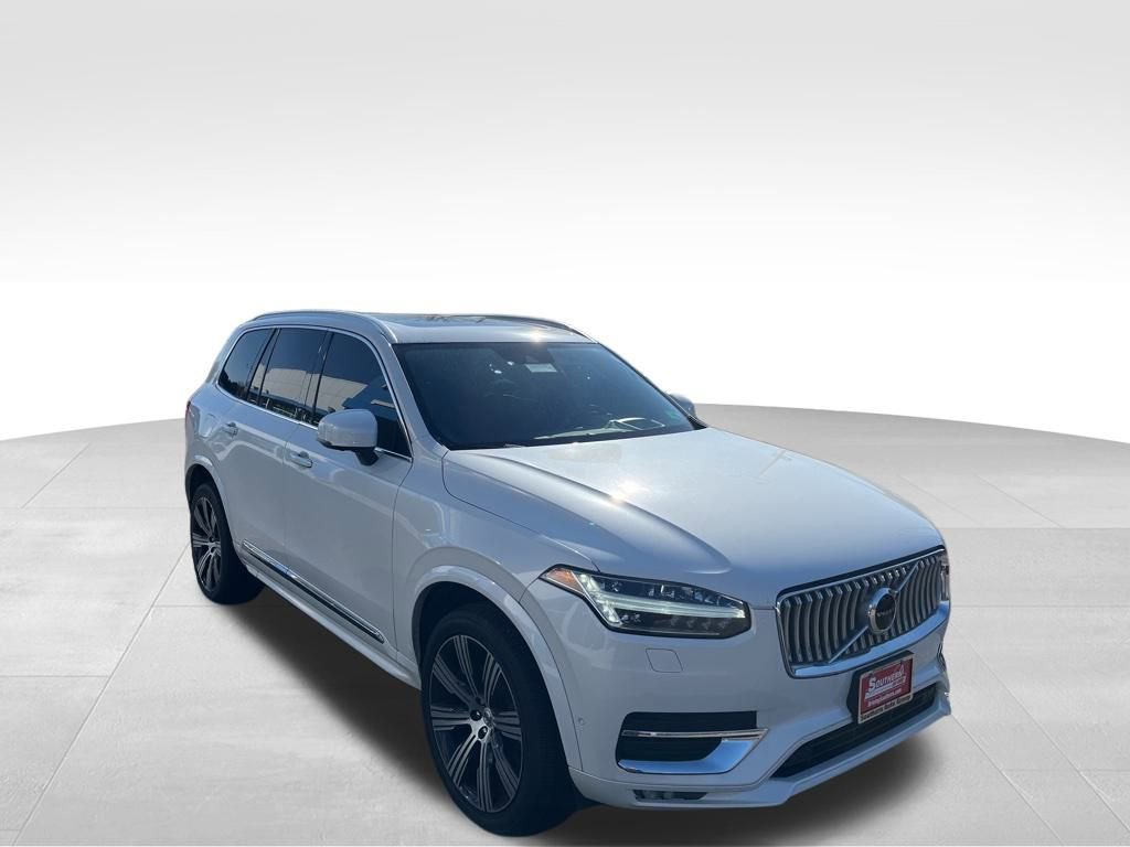 Used 2022 Volvo XC90 T6 Inscription w/ Advanced Package image 25