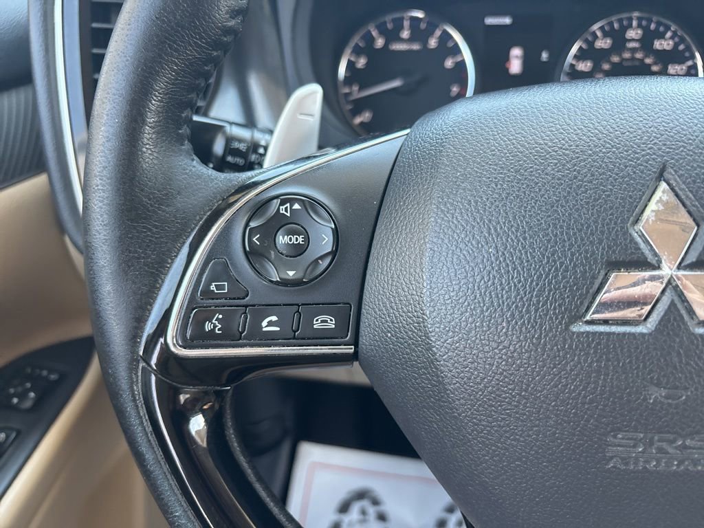 Used 2019 Mitsubishi Outlander GT AWD/4WD image 18