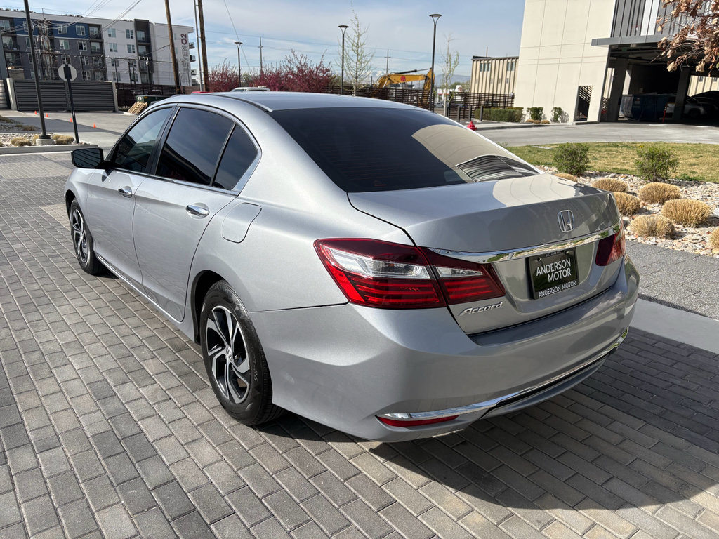 Used 2017 Honda Accord LX image 10