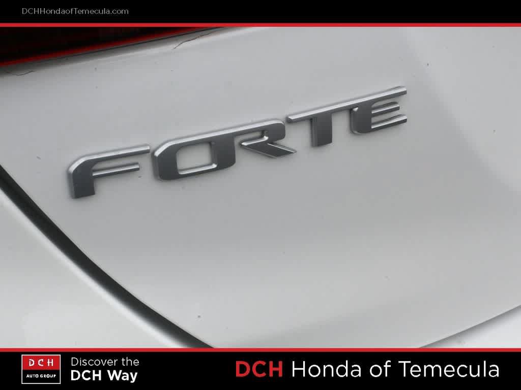 Used 2024 Kia Forte GT-Line FWD image 7
