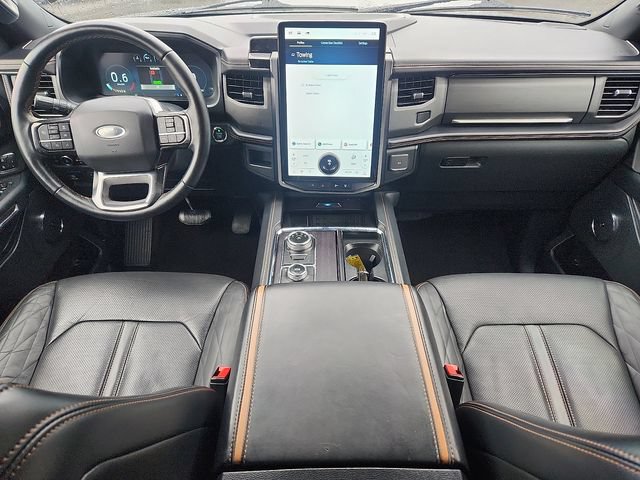 Certified 2023 Ford Expedition Platinum AWD/4WD image 8