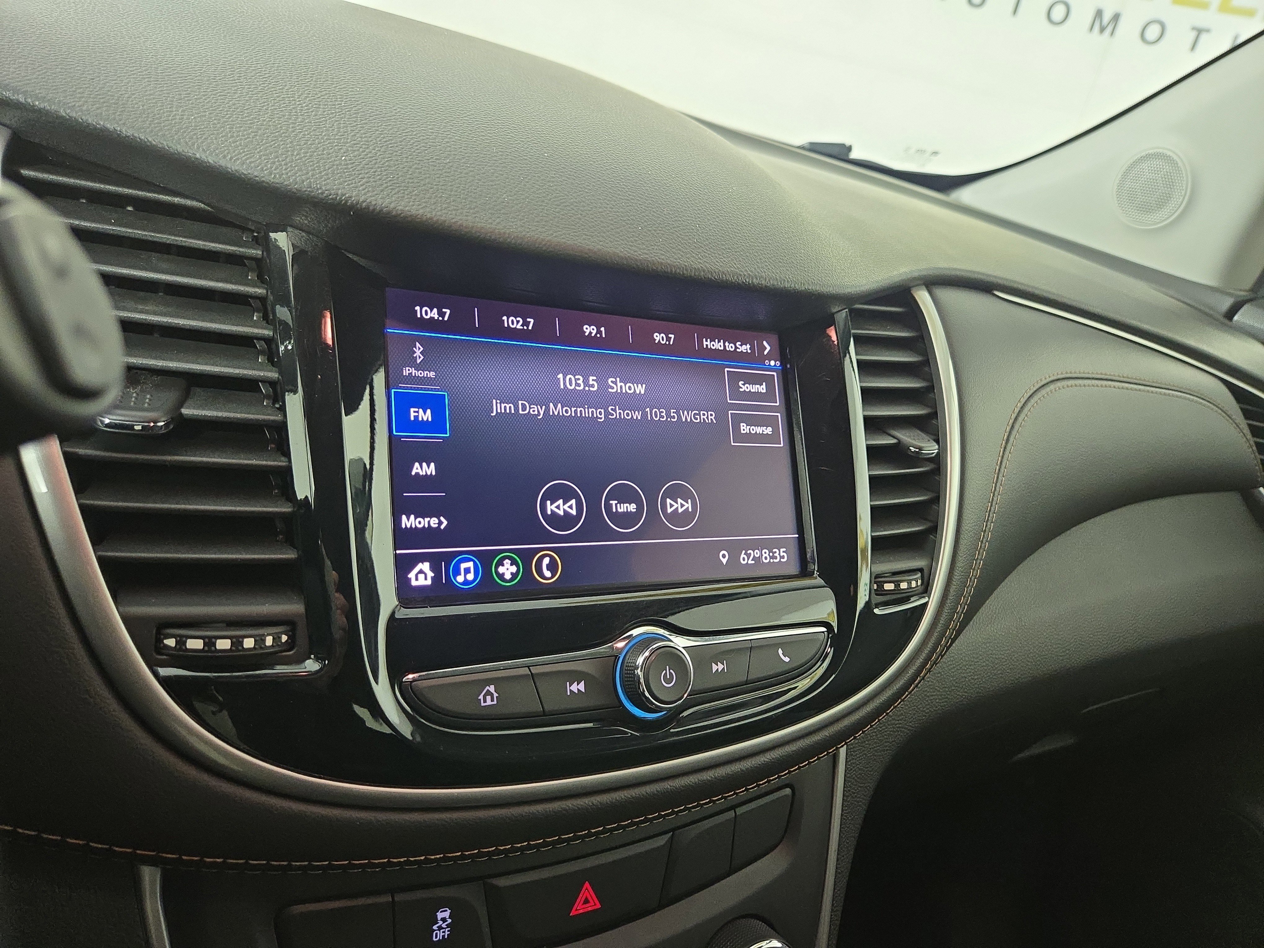 Certified 2020 Chevrolet Trax LS w/ Tint and Cruise Package image 19