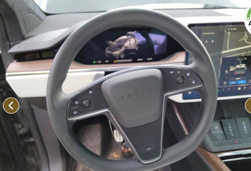 Used 2022 Tesla Model X image 4