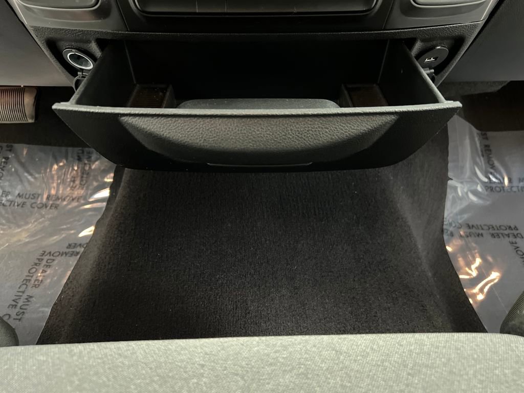 Used 2024 RAM 1500 Classic SLT image 34