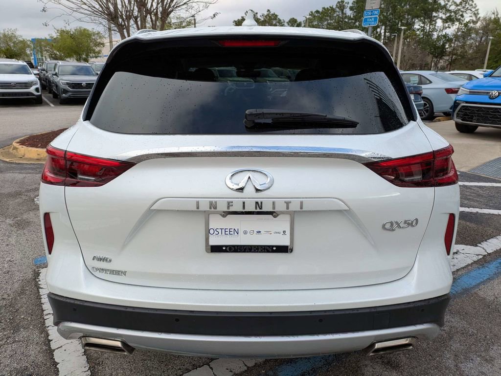 Used 2023 INFINITI QX50 Sensory image 5