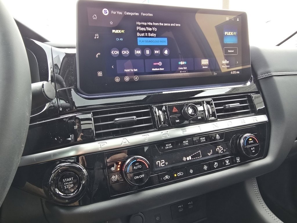 New 2026 Nissan Pathfinder Platinum w/ Accent Package image 17