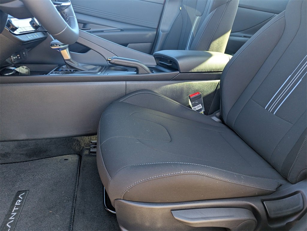 Certified 2026 Hyundai Elantra Sport image 15