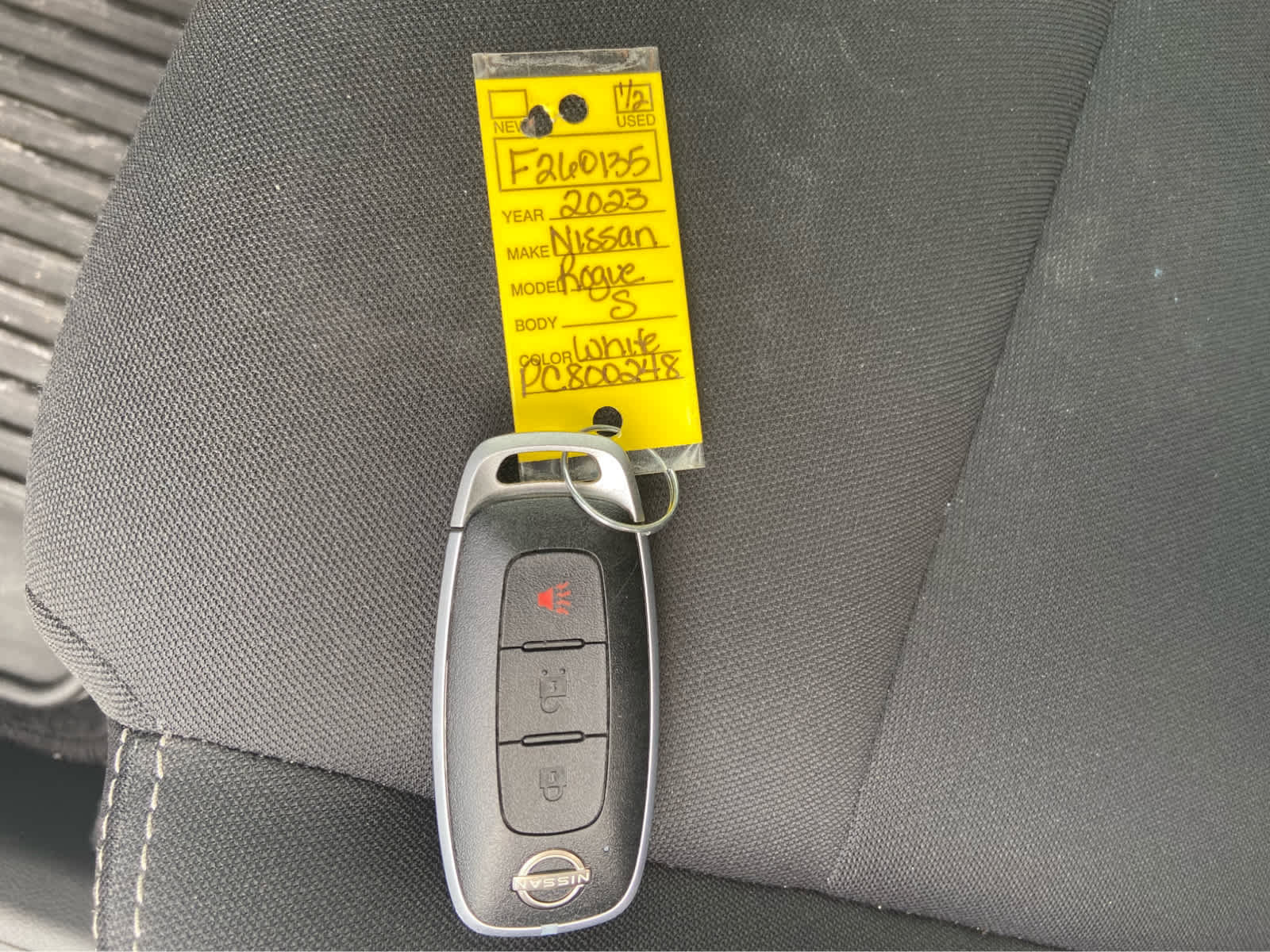 Used 2023 Nissan Rogue S image 35