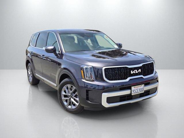 Used 2025 Kia Telluride LX FWD image 1