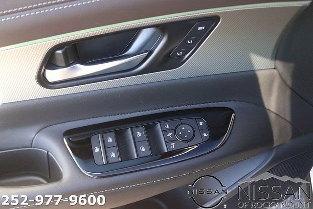 New 2026 Nissan Murano Platinum w/ Cargo Package AWD/4WD image 11