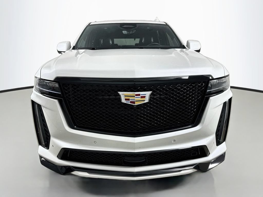 Used 2023 Cadillac Escalade V w/ Heavy-Duty Trailer Package AWD/4WD image 2