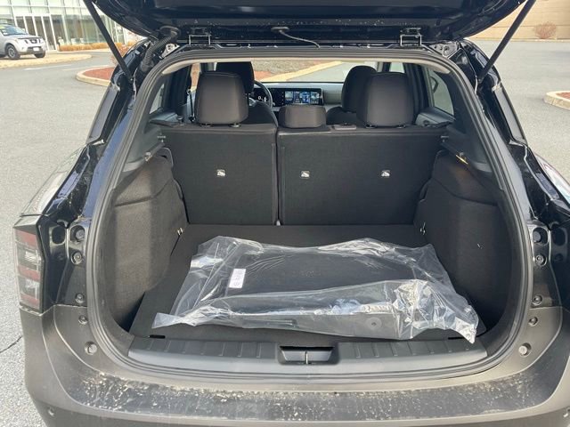 New 2026 Nissan Kicks SV w/ SV Premium Package image 9