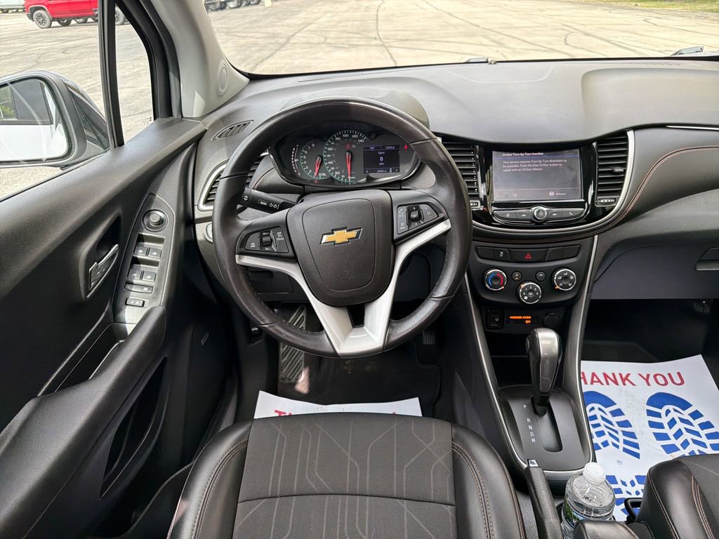 Used 2020 Chevrolet Trax LT w/ Sun & Sound Package FWD image 24