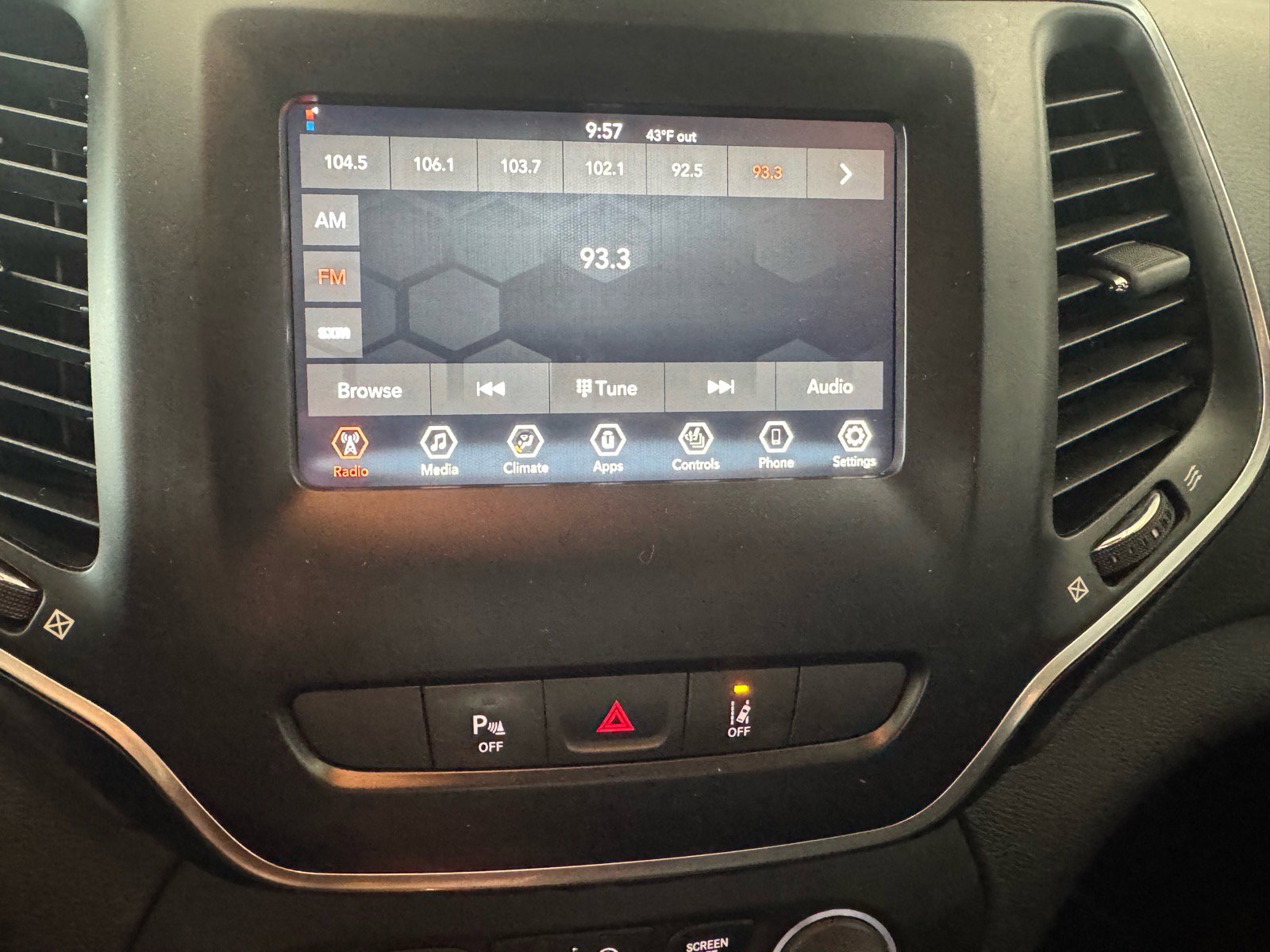 Used 2021 Jeep Cherokee Latitude Lux image 27