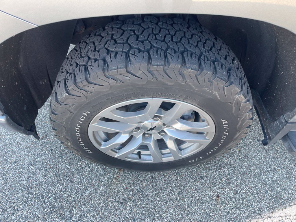 Used 2019 Chevrolet Silverado 1500 RST w/ All-Star Edition AWD/4WD image 23